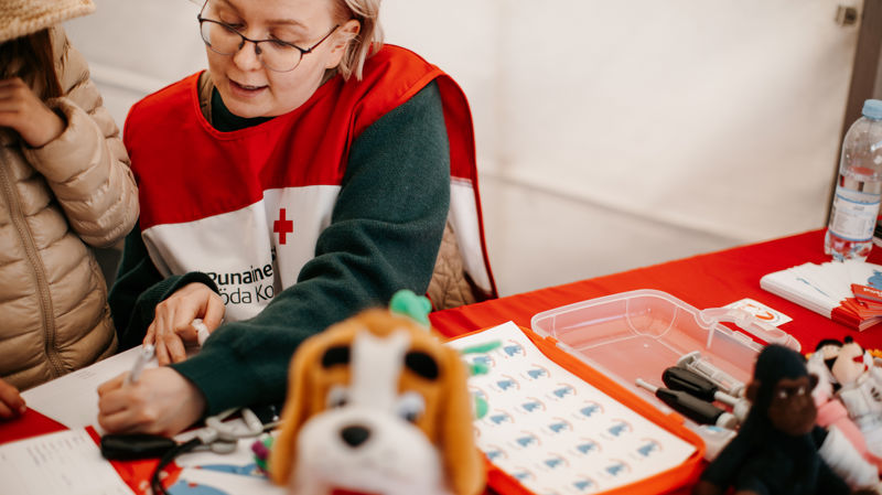 Kortvariga och enkla frivilliguppgifter inom Röda Korset